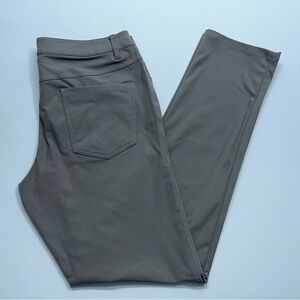 Lululemon Pants Mens 34x34 Khaki ABC Classic Performance Warpstreme Logo LM5ADFS